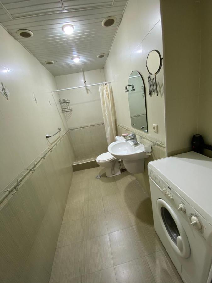 Agora Arcs Apartment Erivan Exterior foto