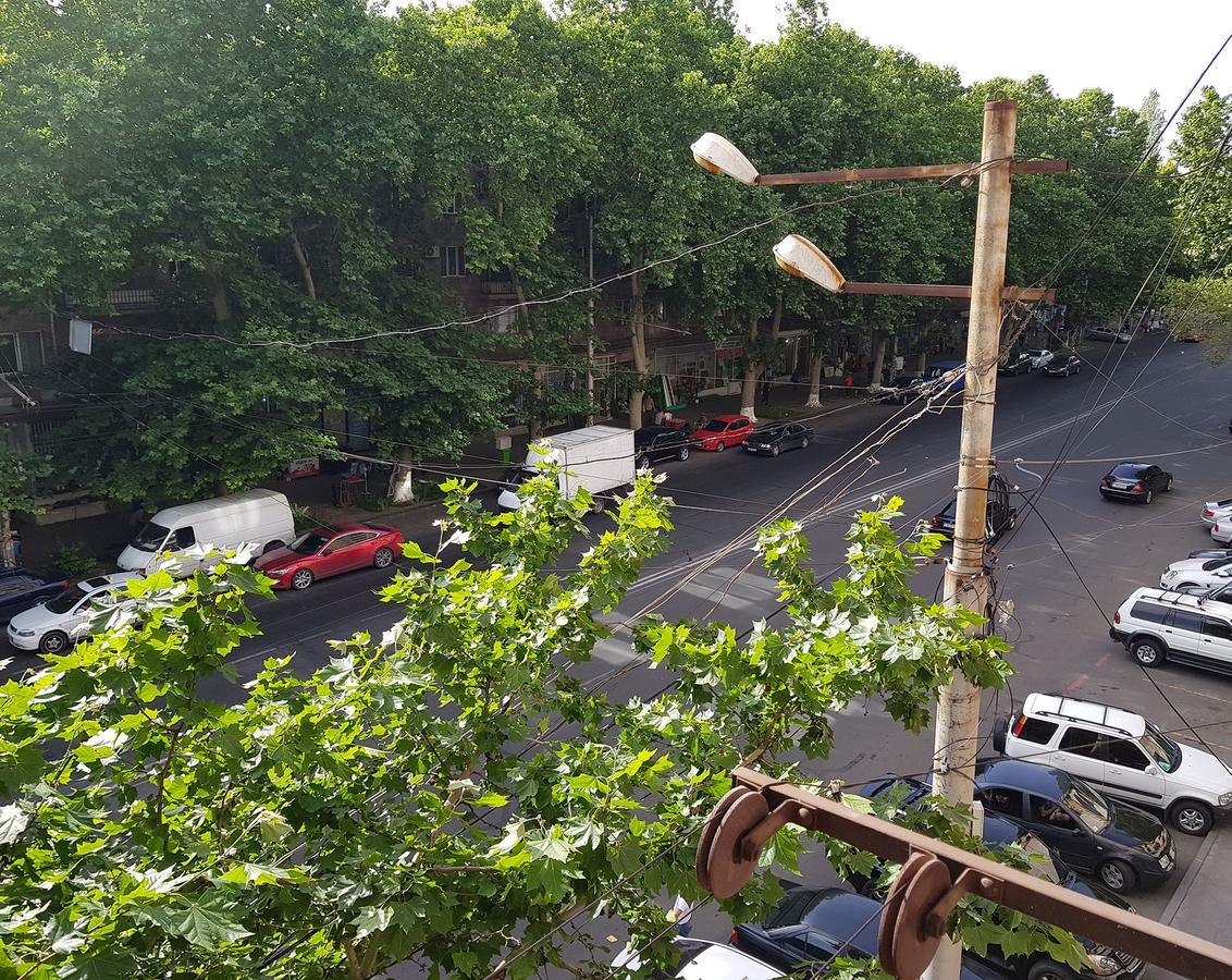 Agora Arcs Apartment Erivan Exterior foto
